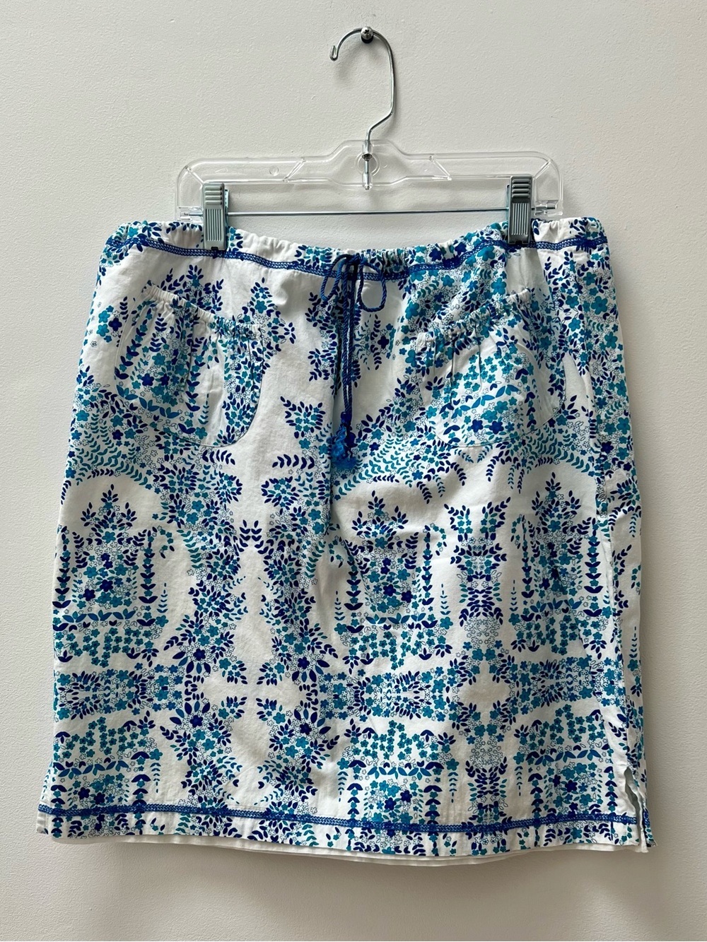 Vintage Roxy White Mini Skirt with Blue & Teal Floral Print